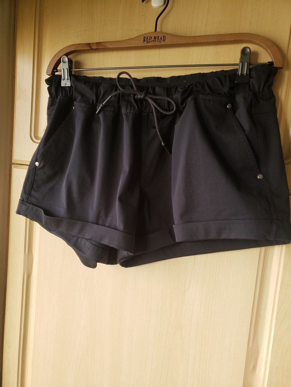 Lululemon Play All Day Shorts Women's Black Shorts - Picture 5 of 9